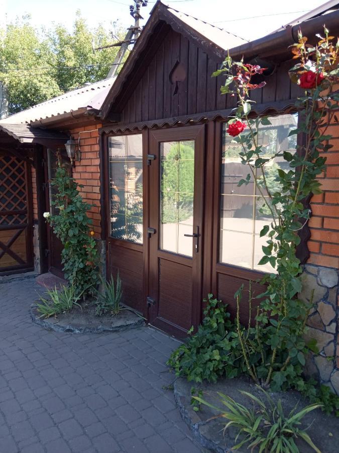 Хостел 24 Khmelnytskyi Exterior photo